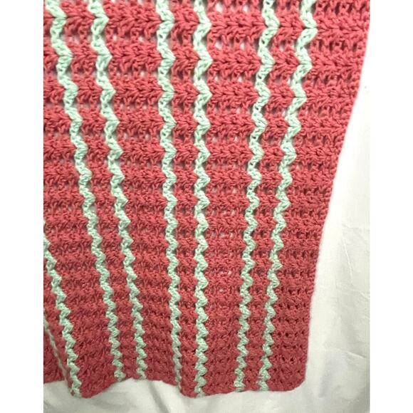 VTG Crocheted Afghan Blanket 42"x51" Handmade CottageCore Granny Coral Green - Picture 4 of 7